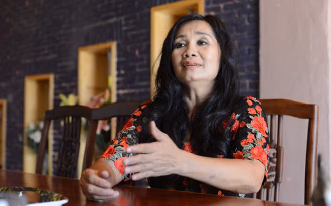 Chuyện tình duyên lận đận "đẫm nước mắt" của các nữ danh hài nổi tiếng ảnh 26 Chuyện tình duyên lận đận đẫm nước mắt của các nữ danh hài nổi tiếng-39