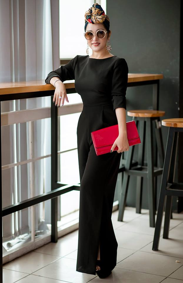 Chuyện tình duyên lận đận "đẫm nước mắt" của các nữ danh hài nổi tiếng ảnh 18 Chuyện tình duyên lận đận đẫm nước mắt của các nữ danh hài nổi tiếng-28