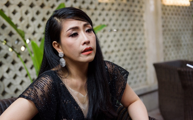 Chuyện tình duyên lận đận "đẫm nước mắt" của các nữ danh hài nổi tiếng ảnh 20 Chuyện tình duyên lận đận đẫm nước mắt của các nữ danh hài nổi tiếng-31