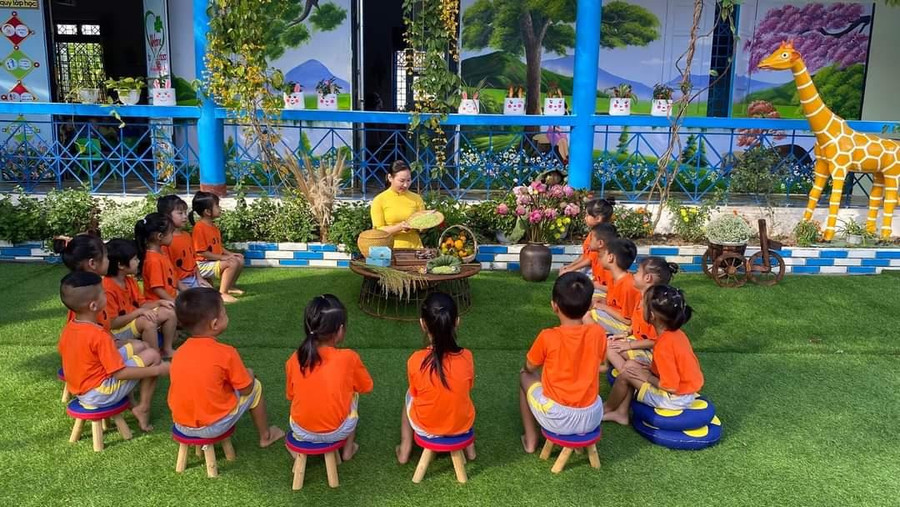 Cơ sở vật chất dần được đầu tư khang trang, đồng bộ.