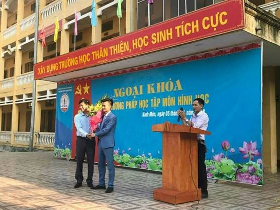 Thầy Phạm Hữu Giang – tác giả bộ sách “Phương pháp học hình”