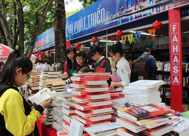 Nhanh chóng kiện toàn lại ngành xuất bản