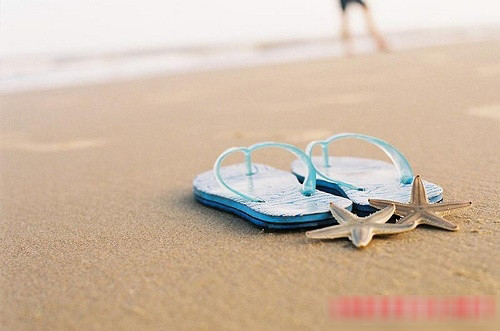 Đôi dép tình yêu và những hình ảnh hài hước về đôi dép ảnh 2