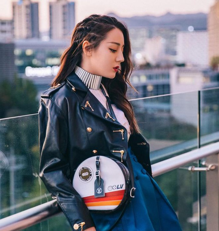 Báo chí Hàn Quốc ca ngợi nhan sắc của Địch Lệ Nhiệt Ba ảnh 9