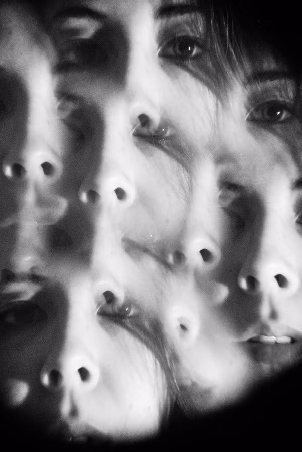 Khoa học giải mã hiện tượng hồn lìa khỏi xác: Không tồn tại màu sắc tâm linh