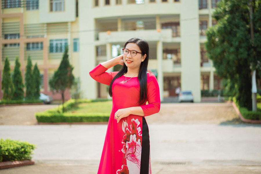 Với những cố gắng, nỗ lực không ngừng nghỉ, dù ở bất cứ cương vị công tác PGS.TS Đỗ Thị Thuý Phương cũng hoàn thành xuất sắc các nhiệm vụ. Với những cố gắng, nỗ lực không ngừng nghỉ, dù ở bất cứ cương vị công tác PGS.TS Đỗ Thị Thuý Phương cũng hoàn thành xuất sắc các nhiệm vụ.