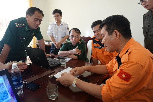 Công tác tìm kiếm cứu nạn tàu VTB 26 đã bước sang ngày thứ 4