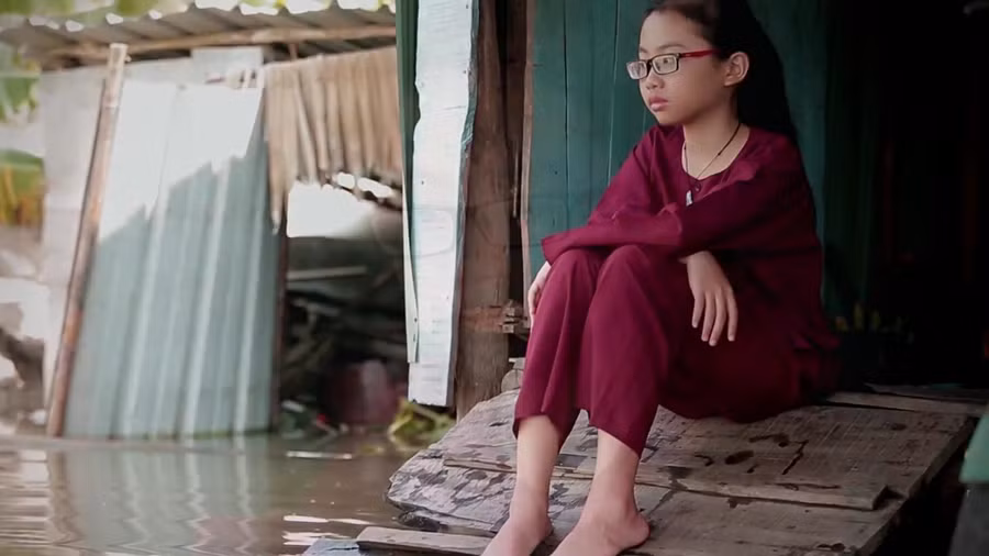 Sự nổi tiếng không hẳn hoàn toàn nhiều mặt tích cực. Sự nổi tiếng không hẳn hoàn toàn nhiều mặt tích cực.