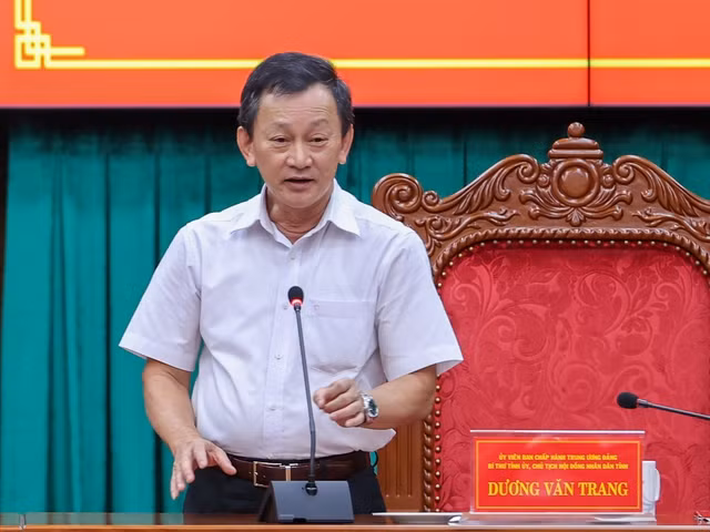 Bí thư Tỉnh ủy Kon Tum Dương Văn Trang phát biểu tại buổi làm việc - Ảnh: VGP/Nhật Bắc