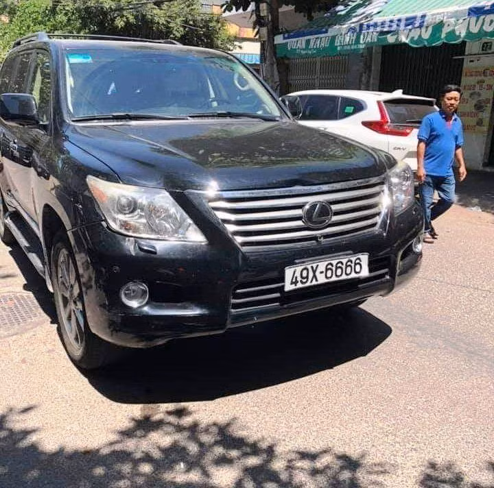 Keyword đầu tiên có dấu