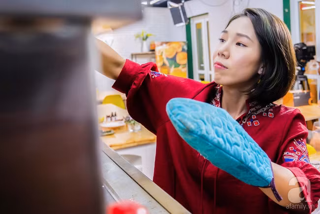 Một ngày cảm thấy hết duyên, nữ kiến trúc sư nghỉ việc ở nhà làm bánh Trung thu 3D lãi cả trăm triệu/tháng, đào tạo hàng nghìn học viên - Ảnh 6.