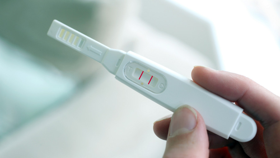 Hoảng hốt con gái mới vào đại học 3 tháng đã mang bầu