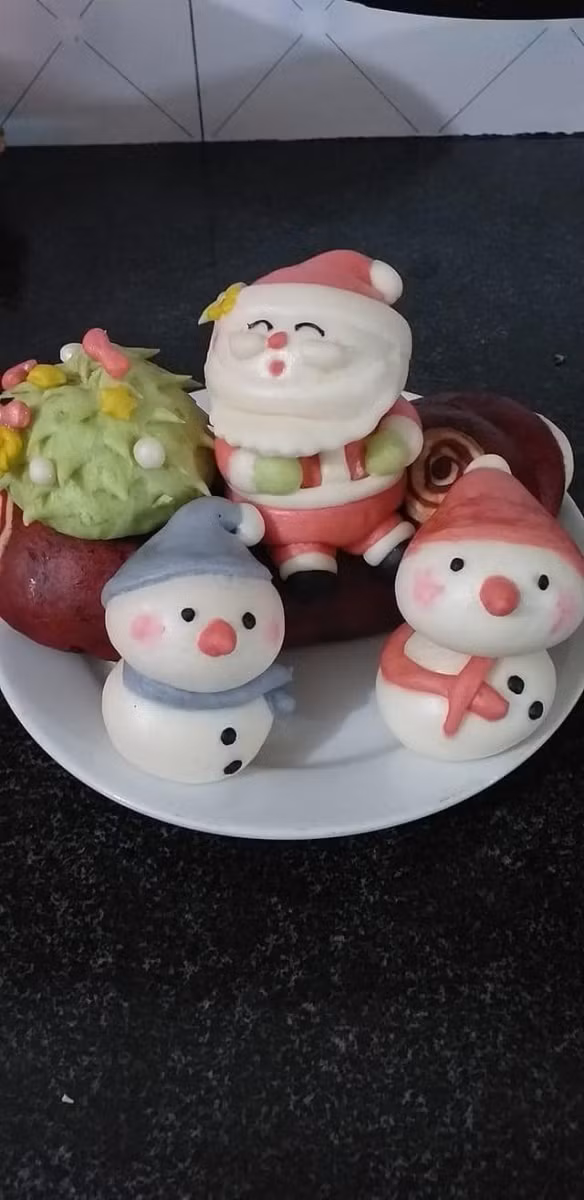 Bộ sưu tập bánh bao "nhìn là thèm" nhưng không ai nỡ ăn của mẹ 8X ảnh 6