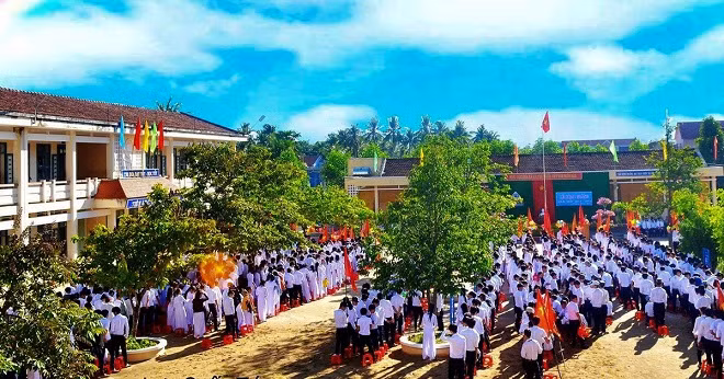 Những giờ chào cờ không nhàm chán