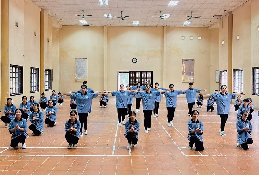 Hội thi Vũ điệu tuổi trẻ do trường PT Vùng Cao Việt Bắc tổ chức.