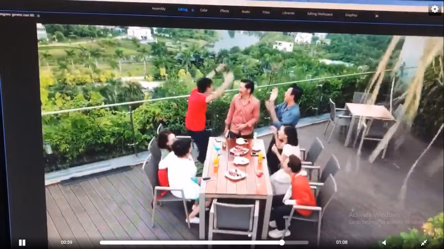 "Về nhà đi con" ngoại truyện: Có khán giả tiếc sao cảnh đoàn tụ gia đình không phải ở nhà ông Sơn?