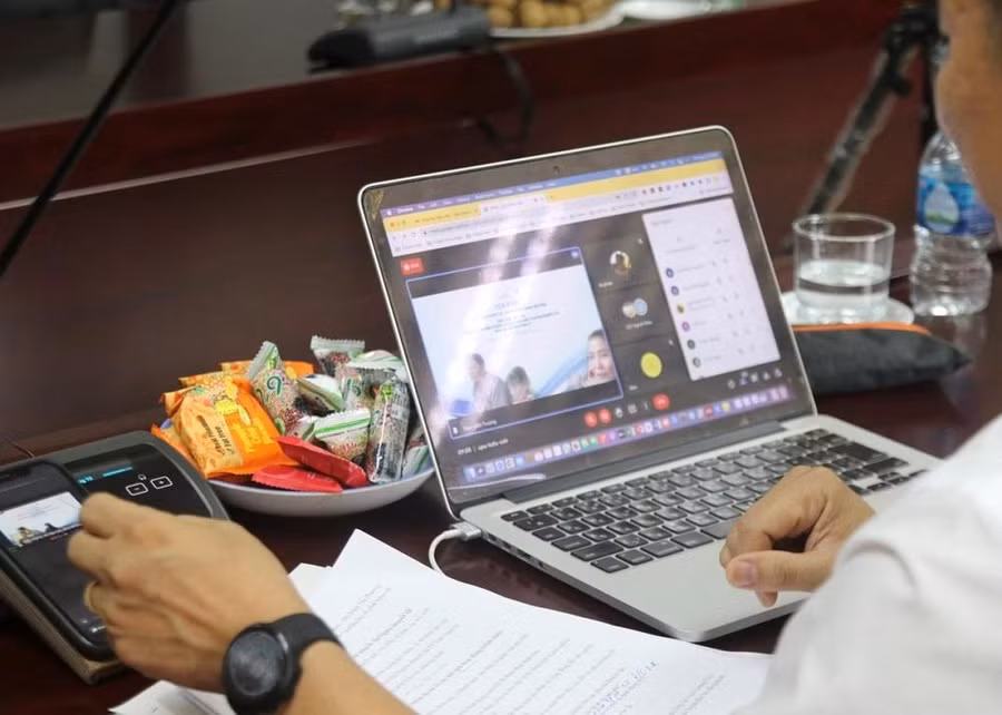 Tăng cường chuyển đổi số, đẩy mạnh ứng dụng công nghệ thông tin vào tất cả lĩnh vực đáp ứng yêu cầu đổi mới công tác quản trị theo hướng tự chủ.