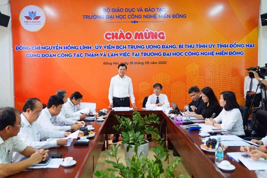 Đồng chí Nguyễn Hồng Lĩnh, Ủy viên Ban Chấp Hành Trung ương Đảng, Bí thư Tỉnh ủy tỉnh Đồng Nai chủ trì đoàn công tác đến thăm và làm việc tại MIT University