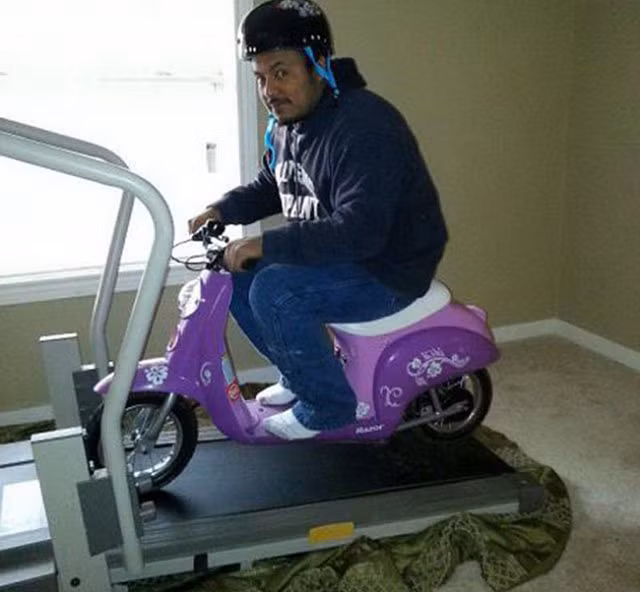 Có những khoảnh khắc éo le chỉ biết câm nín