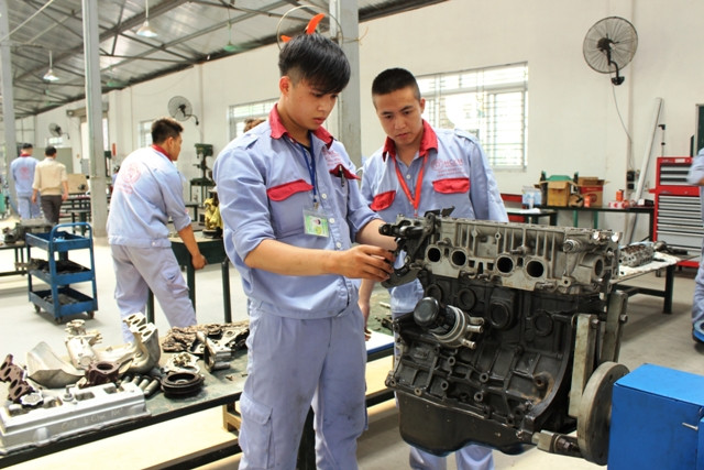 Gắn kết hiệu quả giữa nhà trường và doanh nghiệp