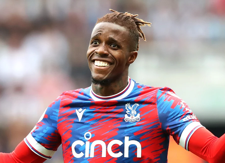 Wilfried Zaha đang trên đường trở thành huyền thoại của Crystal Palace.