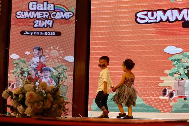 Màn trình diễn thời trang đáng yêu của các siêu mẫu nhí.