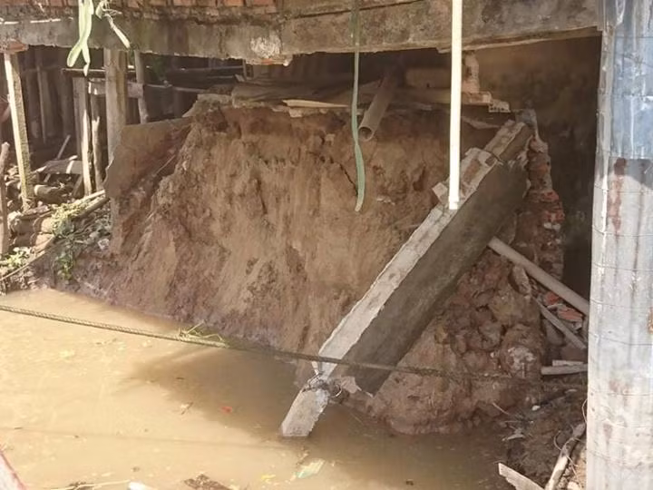 Hình ảnh vị trí sạt lở (ảnh CTTĐT An Giang CC).