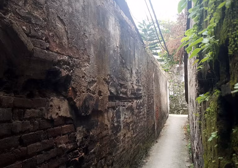 Bí mật ở ngôi làng có nhiều đại gia, kẻ trộm vào một lần ‘khóc thét’