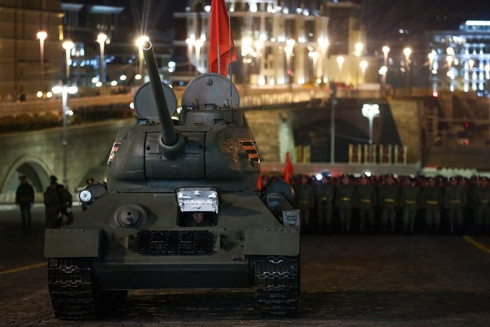 Theo truyền thống, xe tăng huyền thoại T-34 của Nga sẽ đi đầu trong đoàn xe cơ giới trong lễ diễu binh trên Quảng trường Đỏ.
