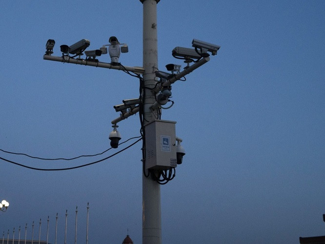 Công nghệ nhận dạng qua dáng đi của Trung Quốc: bịt mặt cũng không thoát ảnh 2 Trung Quốc công bố hệ thống nhận dạng từ dáng đi, bịt mặt vẫn không thoát - ảnh 1