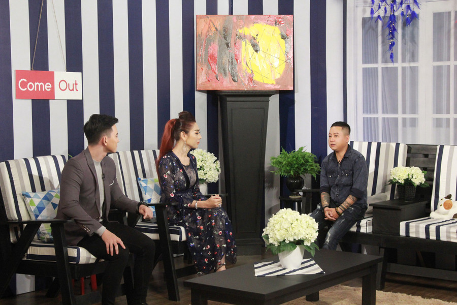 Cô dâu trốn khỏi đêm tân hôn, bị gia đình nhốt 3 tháng