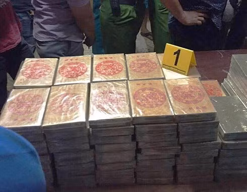 Vụ xe bán tải chở ma túy tại TP.HCM: Thu giữ gần 900 bánh, khối lượng hơn 300kg