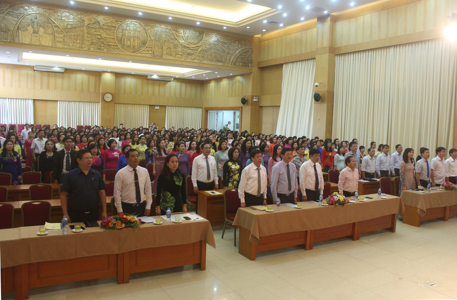 Ngành GD-ĐT Hoàn Kiếm (Hà Nội) tuyên dương, khen thưởng điển hình tiên tiến năm 2018 ảnh 2 Ngành GD-ĐT Hoàn Kiếm (Hà Nội) tuyên dương, khen thưởng điển hình tiên tiến năm 2018 ảnh 2