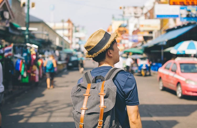 Có cùng một ngôn ngữ nhưng hệ thống GD đại học của Anh và Mỹ lại khác nhau nhiều đến thế