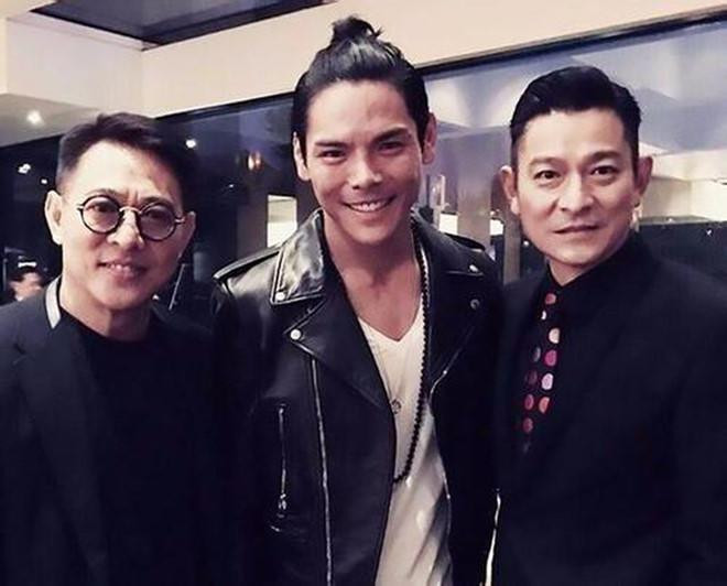 Lộ chân dung người đẹp U40 được con trai “ông trùm xã hội đen” khét tiếng Hương Cảng theo đuổi ảnh 4 lo chan dung nguoi dep u40 duoc con trai "ong trum xa hoi den" khet tieng huong cang theo duoi - 5