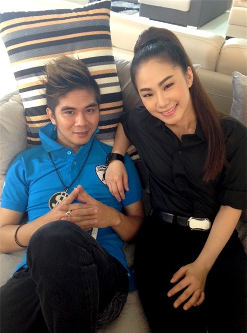 Đang hạnh phúc bên người mới, Khánh Đơn bất ngờ tiết lộ sốc về Lương Bích Hữu ảnh 3 Đang hạnh phúc bên người mới, Khánh Đơn bất ngờ tiết lộ sốc về Lương Bích Hữu ảnh 3