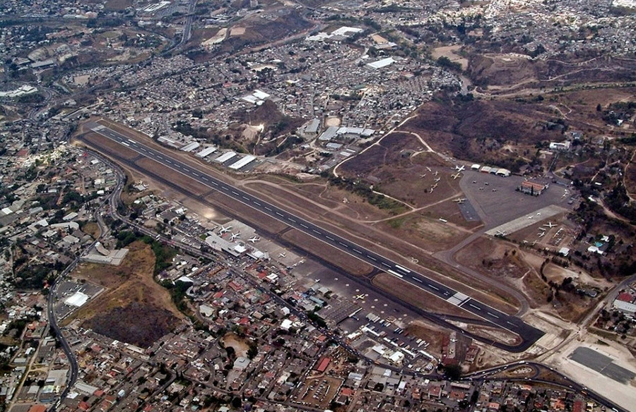 8 san bay dang so nhat the gioi ban nen de chung khi du lich hinh anh 4