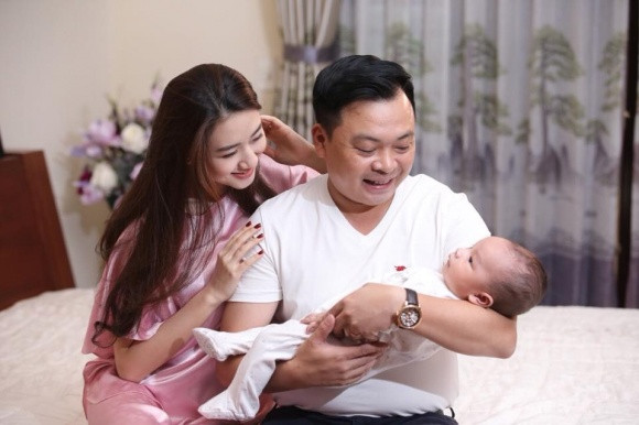 Cuộc sống ít ai ngờ của Thu Ngân lấy chồng đại gia khi vừa đăng quang hoa hậu ảnh 9 VN_15c404e359745c1219d11295t097c7525