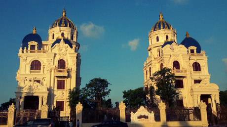 Ngắm cơ ngơi lộng lẫy, xa hoa của các đại gia Việt ảnh 9 Ngắm cơ ngơi lộng lẫy, xa hoa của các đại gia Việt-9