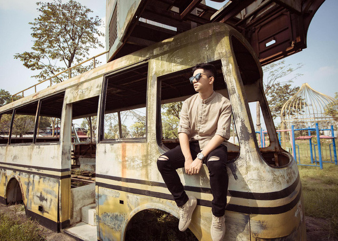 Bạn thân điển trai dự đám cưới tiểu thư 200 cây vàng ở Nam Định choáng vì được quá nhiều cô gái lạ kết bạn - Ảnh 4. Bạn thân điển trai dự đám cưới tiểu thư 200 cây vàng ở Nam Định choáng vì được quá nhiều cô gái lạ kết bạn - Ảnh 4.