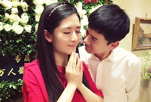 Mặc "lời nguyền" 7 năm, Tạ Na - Trương Kiệt vẫn là cặp đôi hạnh phúc nhất Cbiz ảnh 8 Mặc lời nguyền 7 năm, Tạ Na Trương Kiệt vẫn là cặp đôi hạnh phúc nhất Cbiz thời điểm hiện tại