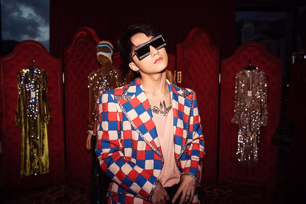 Muốn "thoát ế" hãy học hỏi ngay màn "rắc thính" đỉnh cao của Sơn Tùng M-TP ảnh 3 Không thể lợi hại hơn với màn rắc thính đỉnh cao của Sơn Tùng M-TP, muốn thoát ế thì học hỏi ngay đi!