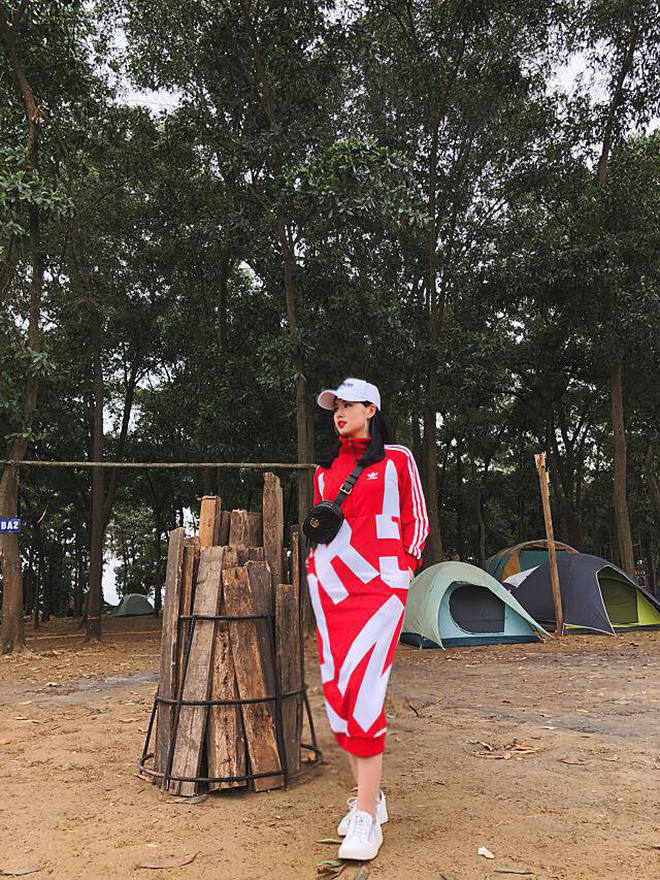 Đọ độ sang chảnh của loạt hot girl đời đầu: Sao c&#243; thể vi&#234;n m&#227;n tới thế! - Ảnh 11.