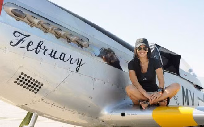 'ke thu 3' chen vao hon nhan cua ty phu giau nhat the gioi vua ly di vo la ai? - 1