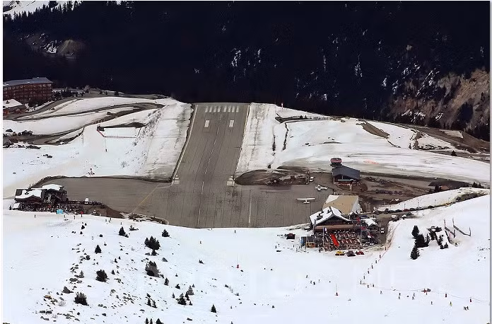 8 san bay dang so nhat the gioi ban nen de chung khi du lich hinh anh 3