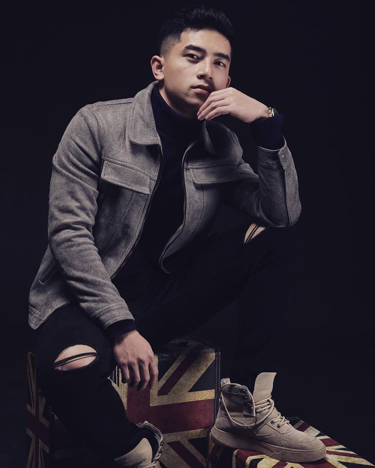 Bạn thân điển trai dự đám cưới tiểu thư 200 cây vàng ở Nam Định choáng vì được quá nhiều cô gái lạ kết bạn - Ảnh 3. Bạn thân điển trai dự đám cưới tiểu thư 200 cây vàng ở Nam Định choáng vì được quá nhiều cô gái lạ kết bạn - Ảnh 3.