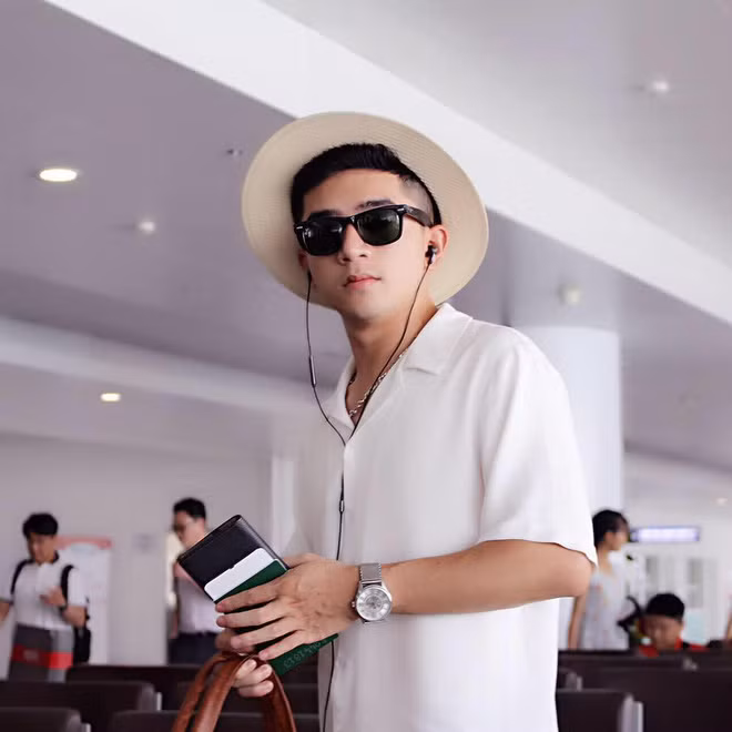 Bạn thân điển trai dự đám cưới tiểu thư 200 cây vàng ở Nam Định choáng vì được quá nhiều cô gái lạ kết bạn - Ảnh 4. Bạn thân điển trai dự đám cưới tiểu thư 200 cây vàng ở Nam Định choáng vì được quá nhiều cô gái lạ kết bạn - Ảnh 4.