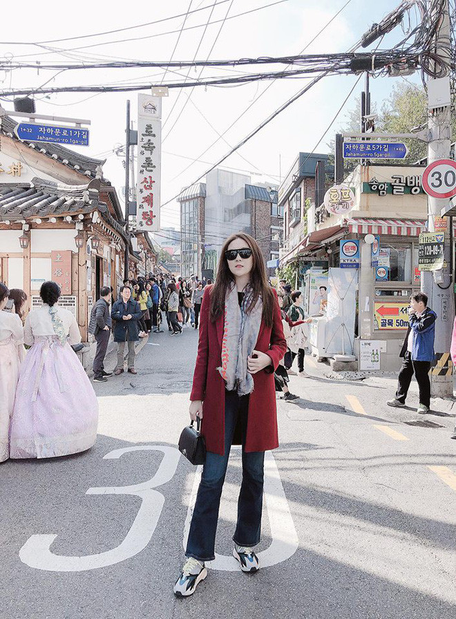 Đọ độ sang chảnh của loạt hot girl đời đầu: Sao c&#243; thể vi&#234;n m&#227;n tới thế! - Ảnh 15.