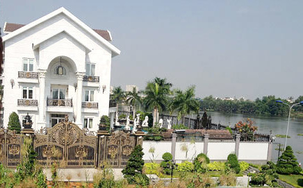 Ngắm cơ ngơi lộng lẫy, xa hoa của các đại gia Việt ảnh 5 Ngắm cơ ngơi lộng lẫy, xa hoa của các đại gia Việt-5