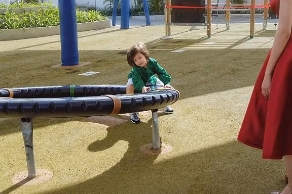 Chồng Tây vừa bị lộ danh tính, Elly Trần lại tiết lộ câu chuyện gia đình đầy bất ngờ-5